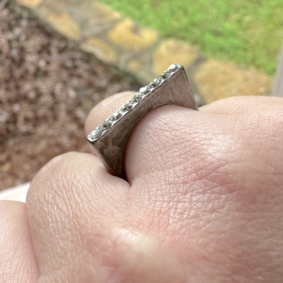 Contemporary Distressed Silvertone Pave Crystal Park Lane Jewelry Ring Cheers - Picture 5 of 8